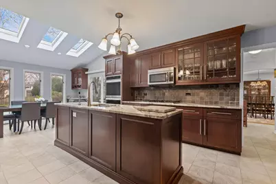 1632 Longvalley Drive, Northbrook, IL 60062 - Photo 4