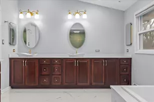 1632 Longvalley Dr, Northbrook, IL 60062 - Photo 14