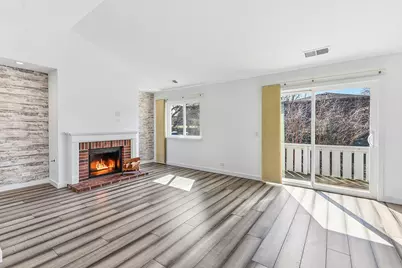 125 Cleveland Court #M2, Schaumburg, IL 60193 - Photo 10