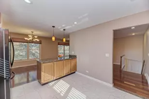 182 Lockwood Ln, Bloomingdale, IL 60108 - Photo 14