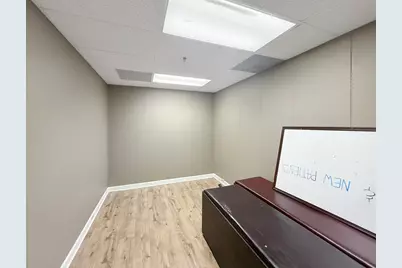 1450 W Main Street #A, Saint Charles, IL 60174 - Photo 8