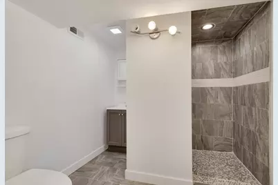 379 Hickory Street, Chicago Heights, IL 60411 - Photo 16