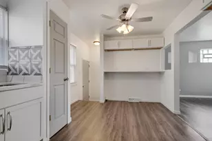 379 Hickory St, Chicago Heights, IL 60411 - Photo 8