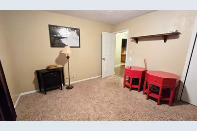 614 E Superior Street, Irvington, IL 62848 - Photo 32