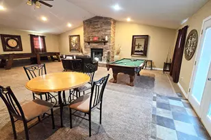 614 E Superior St, Irvington, IL 62848 - Photo 6