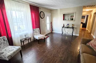 614 E Superior St, Irvington, IL 62848 - Photo 22