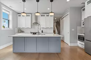 2438 N Western Ave, Chicago, IL 60647 - Photo 2