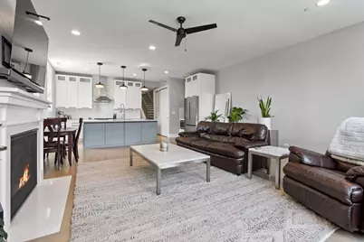 2438 N Western Avenue #3, Chicago, IL 60647 - Photo 8