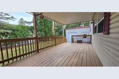 601 Lindenwood Drive, Belvidere, IL 61008 - Photo 6