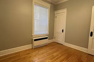 3513 W Evergreen Ave, Chicago, IL 60651 - Photo 8