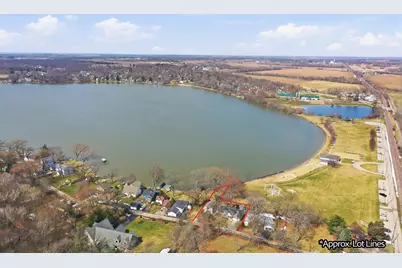 4320 Lakewood Road, McHenry, IL 60050 - Photo 2