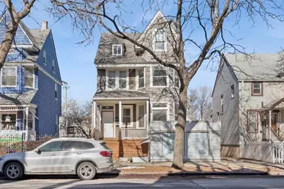 2144 W Montrose Avenue #G, Chicago, IL 60618 - Photo 2