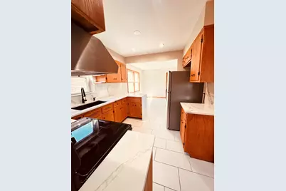 2823 W 71st Street, Chicago, IL 60629 - Photo 8