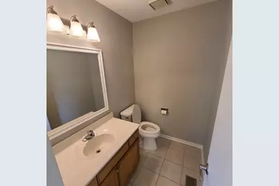 [Address not provided], Elk Grove Village, IL 60007 - Photo 12