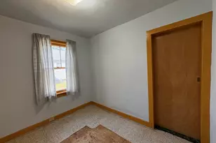 1009 Bernstein St, Streator, IL 61364 - Photo 12