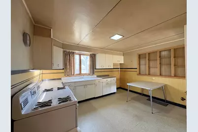 1009 Bernstein Street, Streator, IL 61364 - Photo 18