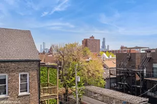 1543 W Augusta Blvd, Chicago, IL 60642 - Photo 16