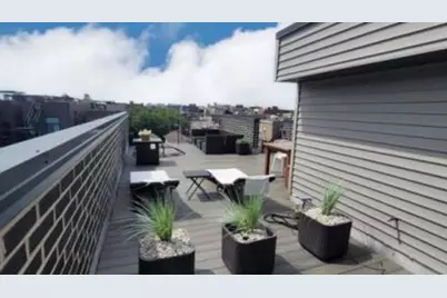 1543 W Augusta Boulevard #2, Chicago, IL 60642 - Photo 16