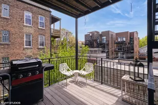 1543 W Augusta Blvd, Chicago, IL 60642 - Photo 14