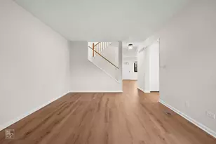 9 Wake Robin Ct, Woodridge, IL 60517 - Photo 10
