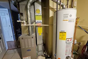 12840 S Blossom Dr, Alsip, IL 60803 - Photo 18