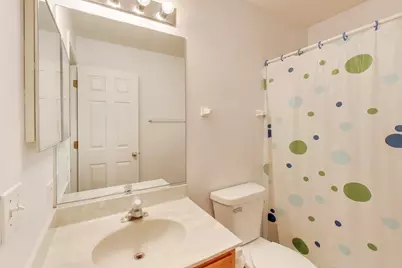 697 Providence Lane, Lindenhurst, IL 60046 - Photo 22