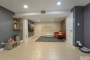 725 Buffalo Cir, Carol Stream, IL 60188 - Photo 20