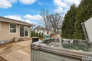 725 Buffalo Cir, Carol Stream, IL 60188 - Photo 26