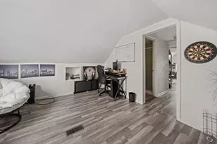 5805 S Kilbourn Ave, Chicago, IL 60629 - Photo 16