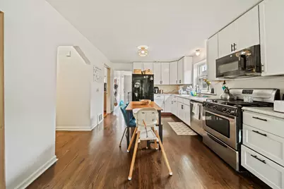 5805 S Kilbourn Avenue, Chicago, IL 60629 - Photo 6