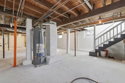 52 Wisconsin Avenue, Waukegan, IL 60085 - Photo 32