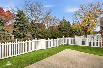 9430 Georgetown Square, Orland Park, IL 60467 - Photo 4