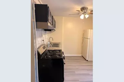 10501 S Corliss Avenue #2, Chicago, IL 60628 - Photo 8