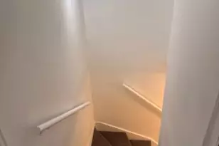 10501 S Corliss Ave, Chicago, IL 60628 - Photo 14