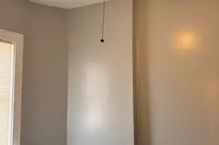 10501 S Corliss Ave, Chicago, IL 60628 - Photo 32