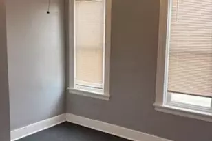 10501 S Corliss Ave, Chicago, IL 60628 - Photo 38