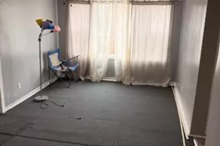 10501 S Corliss Ave, Chicago, IL 60628 - Photo 18