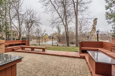 300 Boardwalk Place, Park Ridge, IL 60068 - Photo 34