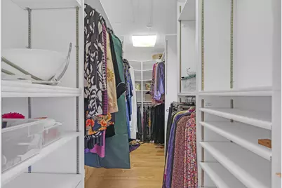 300 Boardwalk Place, Park Ridge, IL 60068 - Photo 20