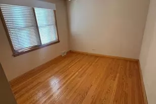 5805 N Merrimac Ave, Chicago, IL 60646 - Photo 14