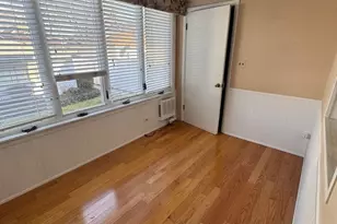 5805 N Merrimac Ave, Chicago, IL 60646 - Photo 8