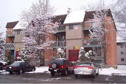 567 Ashland Avenue #E, Aurora, IL 60505 - Photo 1