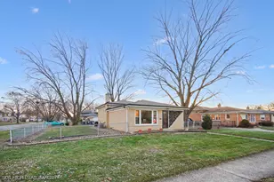 3701 W 120th St, Alsip, IL 60803 - Photo 2