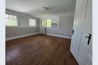 408 E Chicago Street, Elgin, IL 60120 - Photo 6