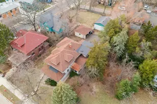 408 E Chicago St, Elgin, IL 60120 - Photo 12