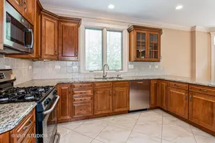 1803 Rizzi Ln, Bartlett, IL 60103 - Photo 12