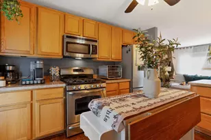 14308 S Kenneth Ave, Midlothian, IL 60445 - Photo 8