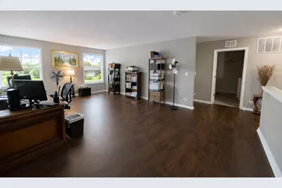 707 Brighton Drive, Pingree Grove, IL 60140 - Photo 10