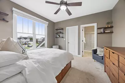 829 Avon Court, Glen Ellyn, IL 60137 - Photo 16