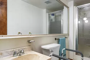 1980 Chippendale Rd, Hoffman Estates, IL 60169 - Photo 16